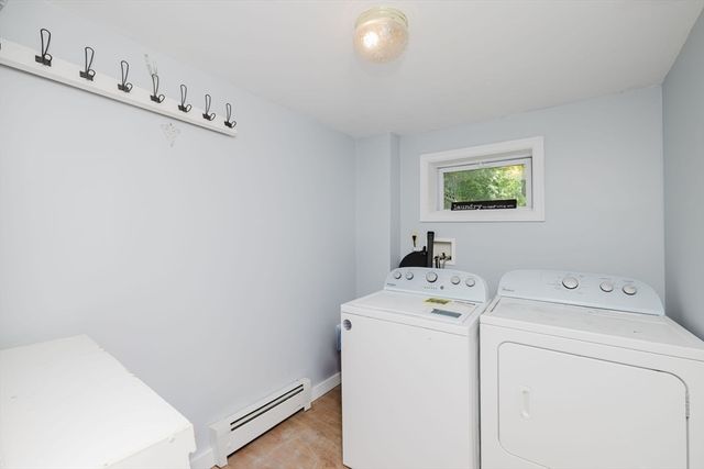 13 Luscomb Ln, New Bedford, MA 02745