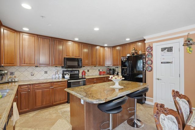 15139 S HOLLY GROVE CT, Draper, UT 84020