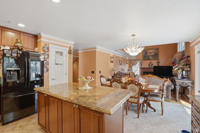 15139 S HOLLY GROVE CT, Draper, UT 84020