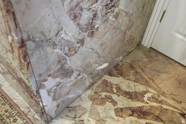 15139 S HOLLY GROVE CT, Draper, UT 84020