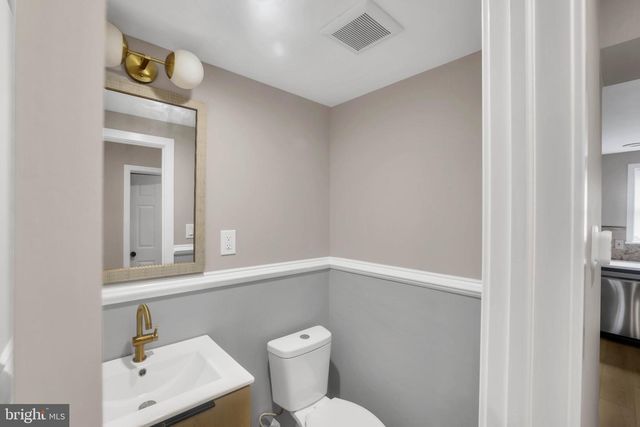 810 WATKINS ST, Philadelphia, PA 19148