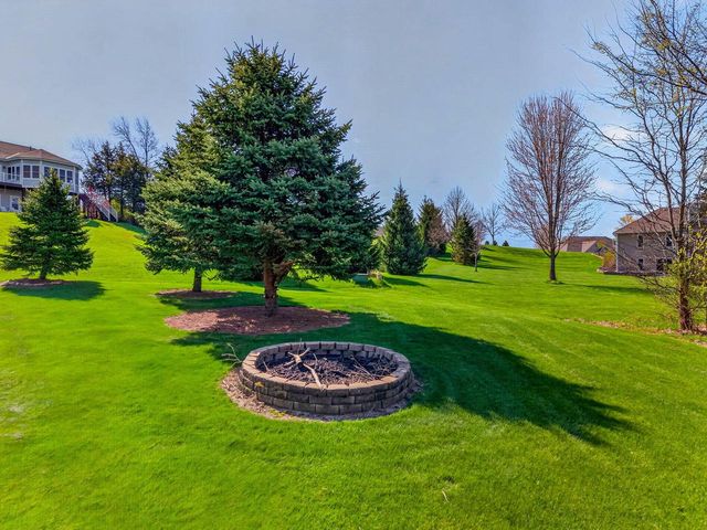 N5187 Union Hill ROAD, Oconomowoc, WI 53066