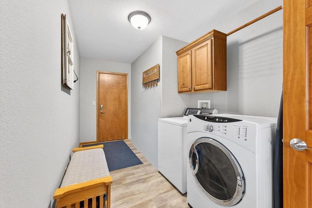 N5187 Union Hill ROAD, Oconomowoc, WI 53066