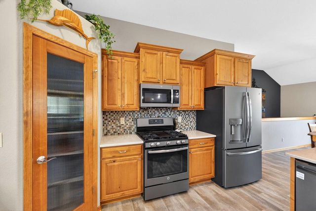 N5187 Union Hill ROAD, Oconomowoc, WI 53066