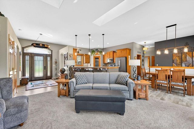 N5187 Union Hill ROAD, Oconomowoc, WI 53066
