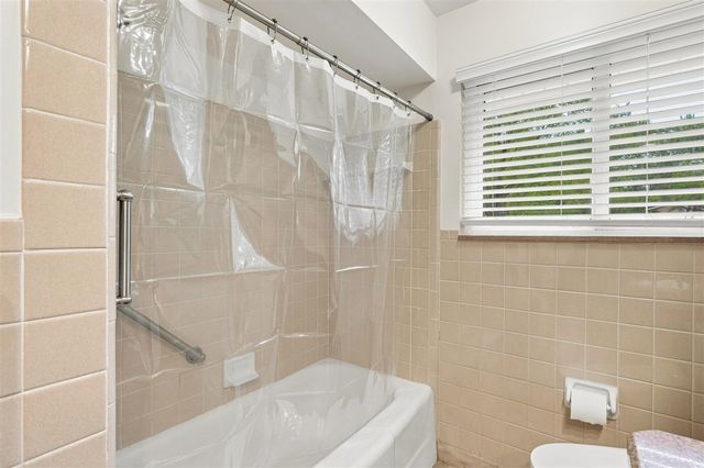 32460 Dunford Street, Farmington Hills, MI 48334