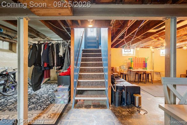 13935 Rutland Street, Detroit, MI 48227