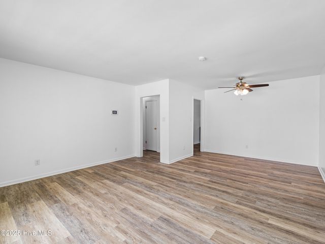 613 Kimberly Lane, Jacksonville, NC 28546