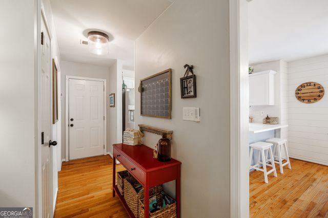 570 Snapfinger Drive, Athens, GA 30605