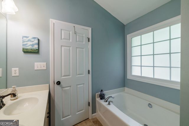 570 Snapfinger Drive, Athens, GA 30605