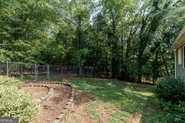 570 Snapfinger Drive, Athens, GA 30605
