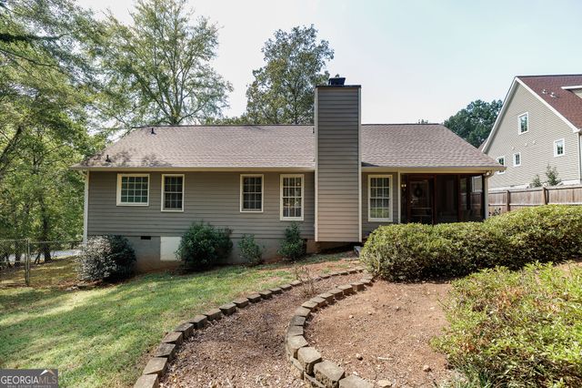 570 Snapfinger Drive, Athens, GA 30605