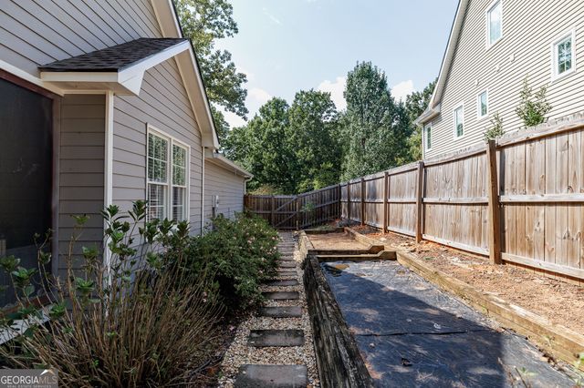 570 Snapfinger Drive, Athens, GA 30605