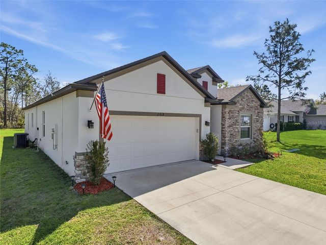 15018 DUSKY WARBLER ROAD, Weeki Wachee, FL 34614