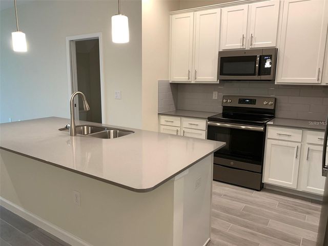 9831 RED EAGLE DRIVE, Orlando, FL 32825