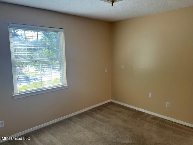 712 Eastwood Drive, Pascagoula, MS 39567