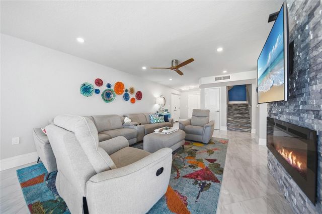 1390 GULF BOULEVARD PH 2, Clearwater Beach, FL 33767