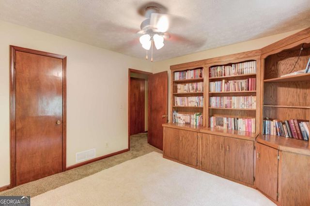 6050 Sandy Creek Road, Loganville, GA 30052
