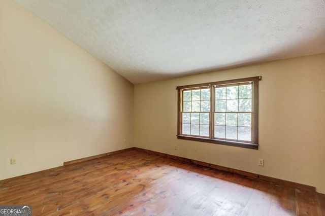6050 Sandy Creek Road, Loganville, GA 30052