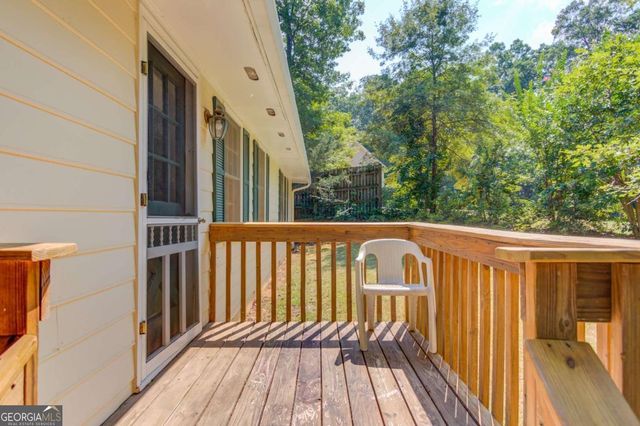 6050 Sandy Creek Road, Loganville, GA 30052