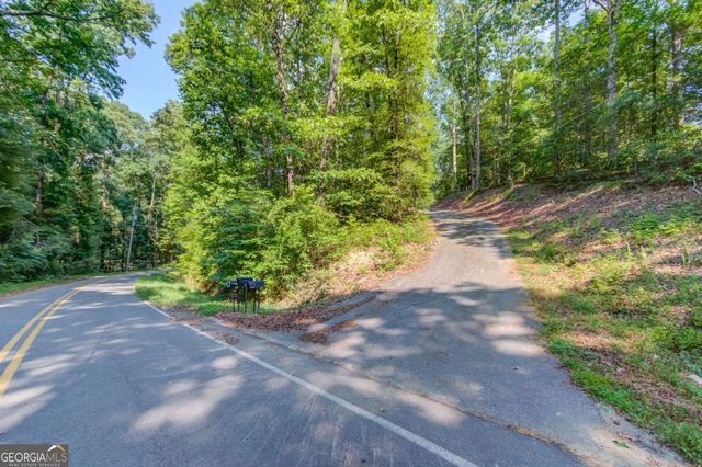6050 Sandy Creek Road, Loganville, GA 30052