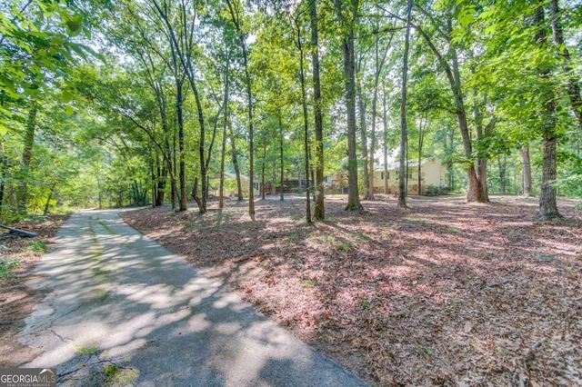 6050 Sandy Creek Road, Loganville, GA 30052
