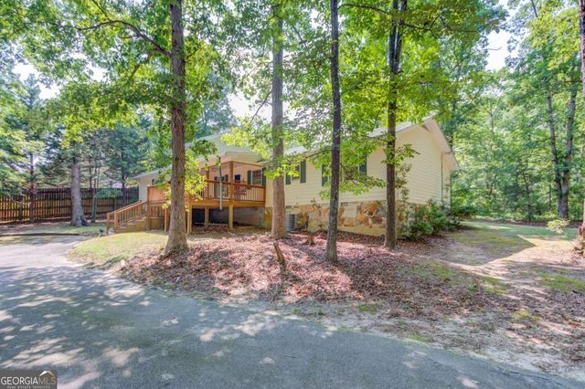 6050 Sandy Creek Road, Loganville, GA 30052