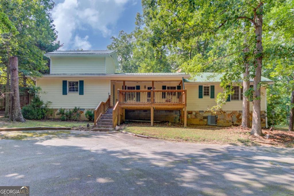 6050 Sandy Creek Road, Loganville, GA 30052