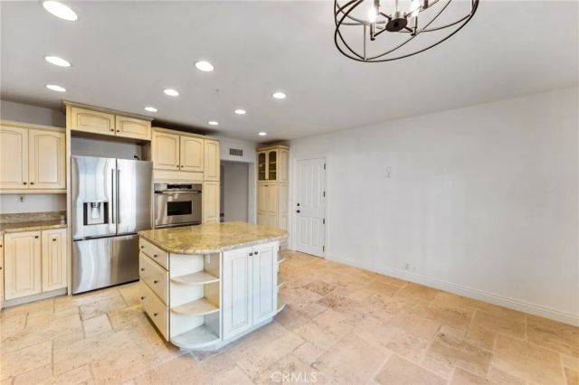 111 Via Jucar, Newport Beach, CA 92663