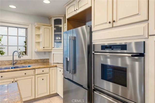 111 Via Jucar, Newport Beach, CA 92663