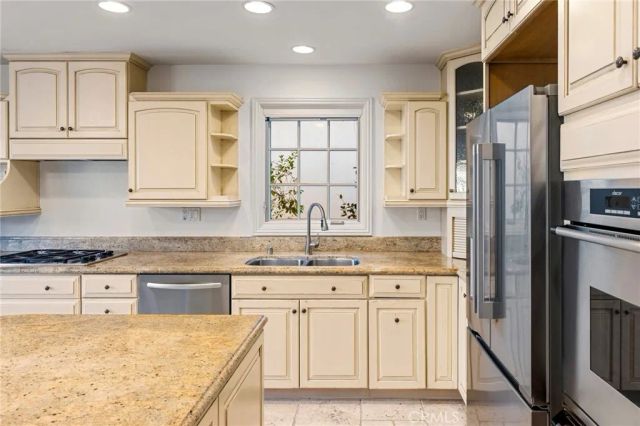 111 Via Jucar, Newport Beach, CA 92663