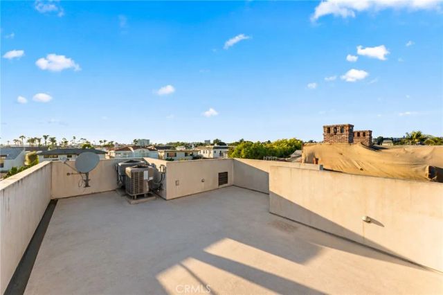 111 Via Jucar, Newport Beach, CA 92663