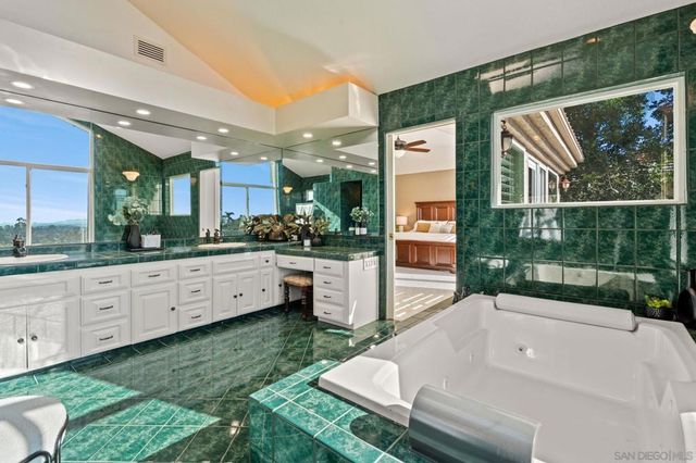 10776 Birch Bluff Ave, San Diego, CA 92131