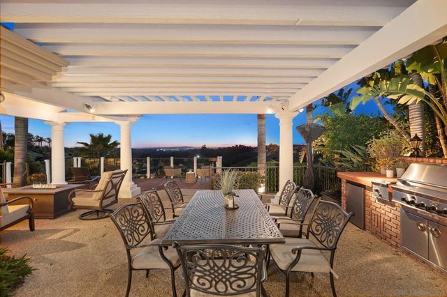 10776 Birch Bluff Ave, San Diego, CA 92131