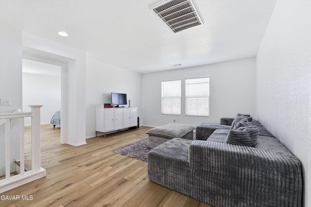 37515 Limelight Way, Palmdale, CA 93551