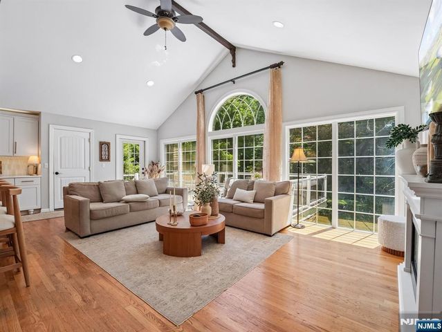 233 Park Avenue, Allendale, NJ 07401
