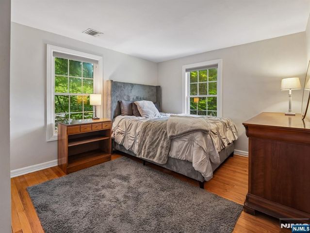 233 Park Avenue, Allendale, NJ 07401