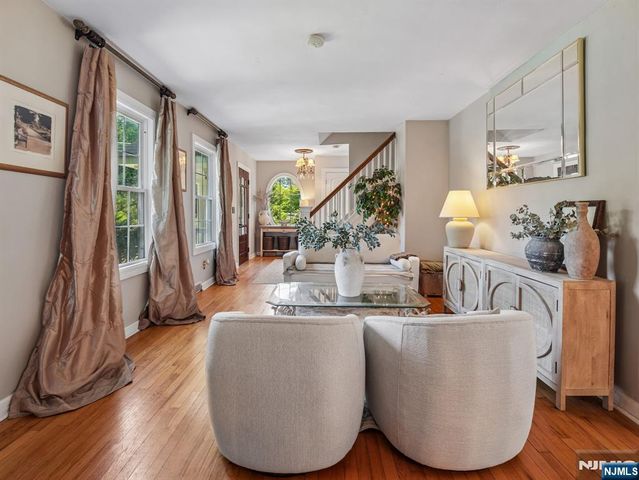 233 Park Avenue, Allendale, NJ 07401