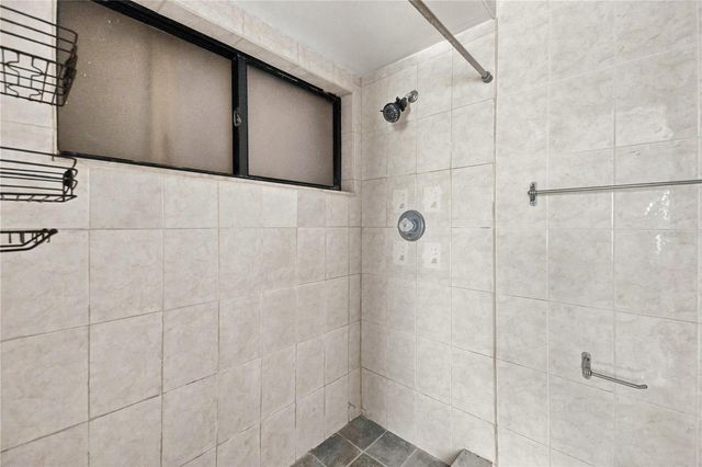9966 BURL WAY, Orlando, FL 32817