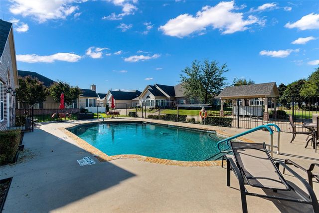 2601 Marsh Lane 33, Plano, TX 75093