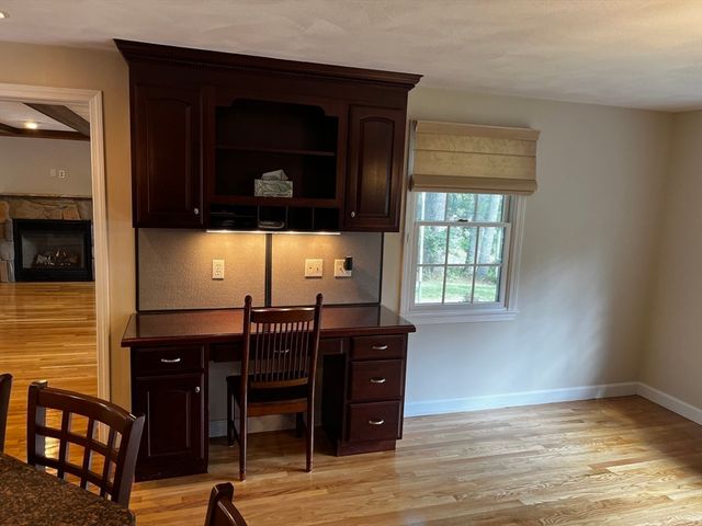 24 Pontiac Road, Walpole, MA 02081