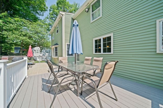 24 Pontiac Road, Walpole, MA 02081