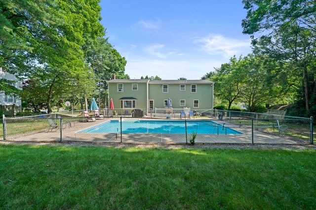 24 Pontiac Road, Walpole, MA 02081