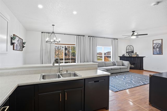 1572 Sadler Drive, North Liberty, IA 52317