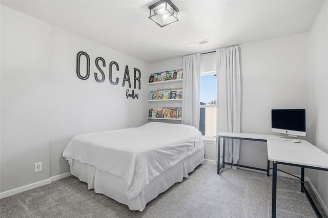 1572 Sadler Drive, North Liberty, IA 52317