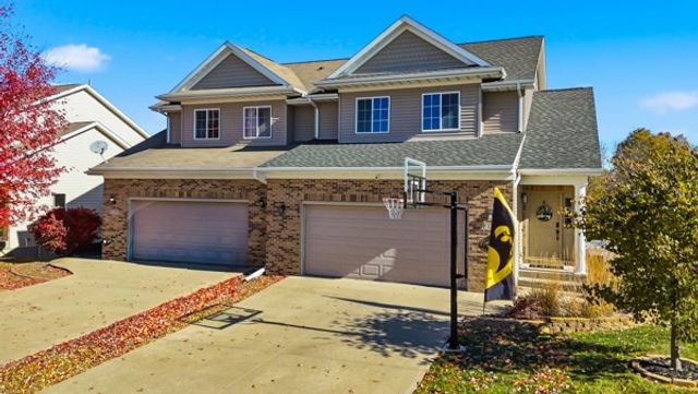 1572 Sadler Drive, North Liberty, IA 52317