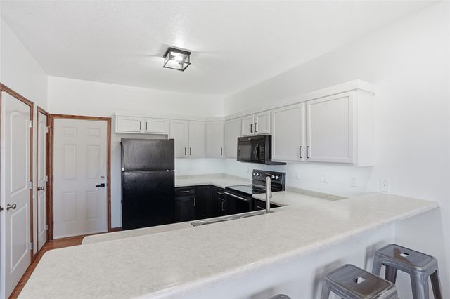 1572 Sadler Drive, North Liberty, IA 52317