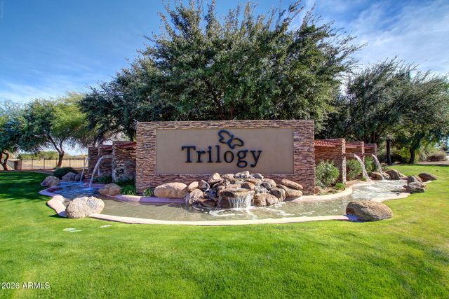 4707 E WALNUT Road, Gilbert, AZ 85298