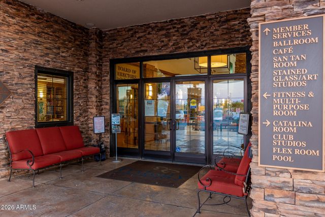 4707 E WALNUT Road, Gilbert, AZ 85298