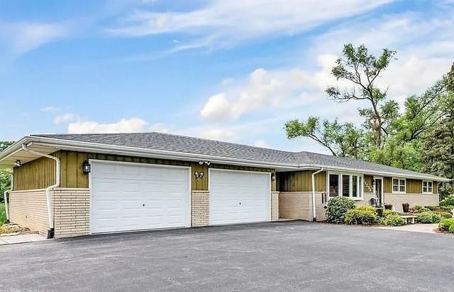11251 158th Street, Orland Park, IL 60467